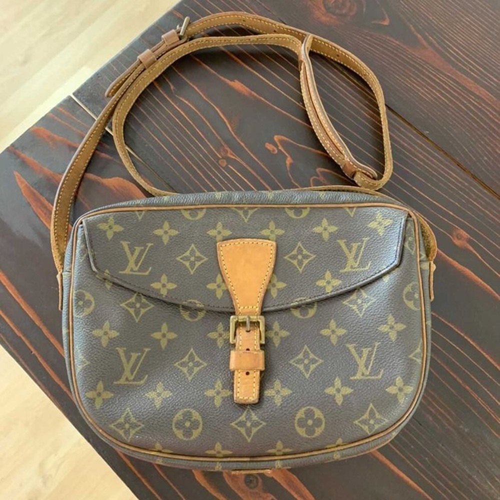 Louis Vuitton Monogram Vintage Crossbody